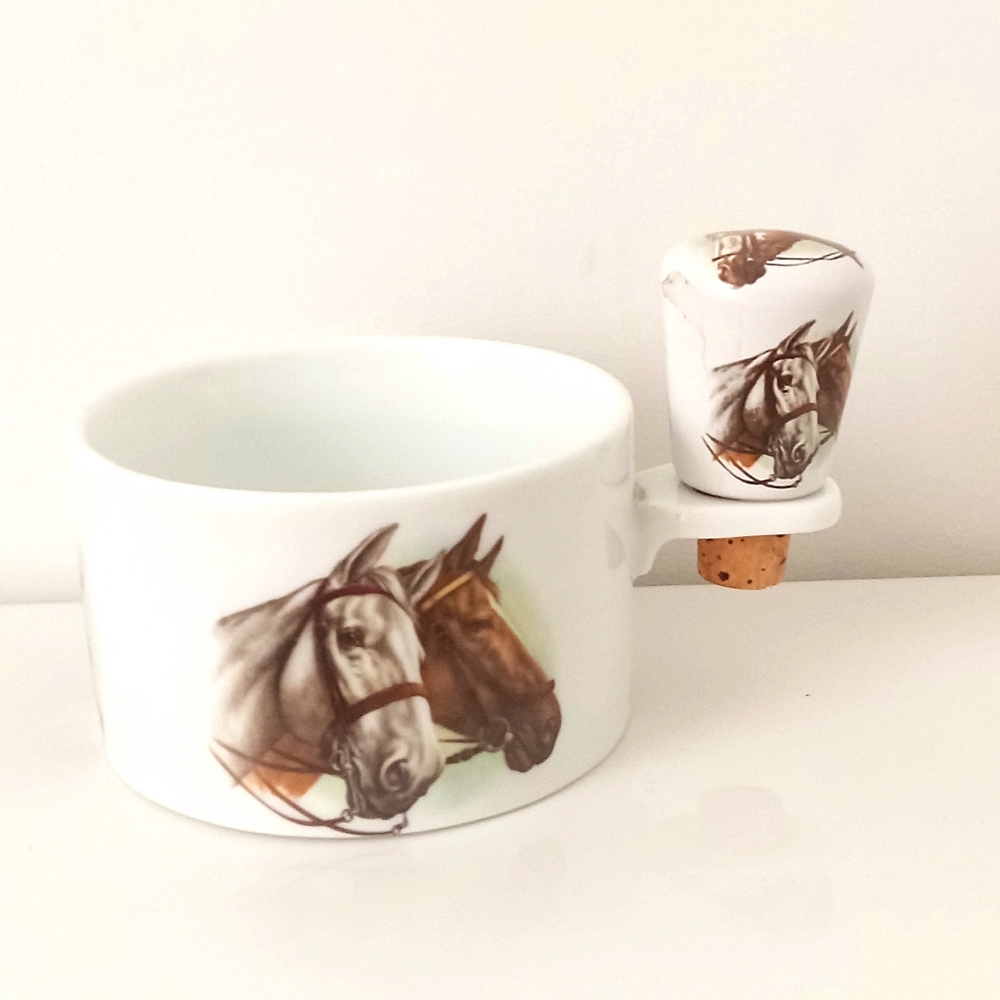 Liette Wine Set, Bottle Holder & Stopper, Bottle Display, Equestrian